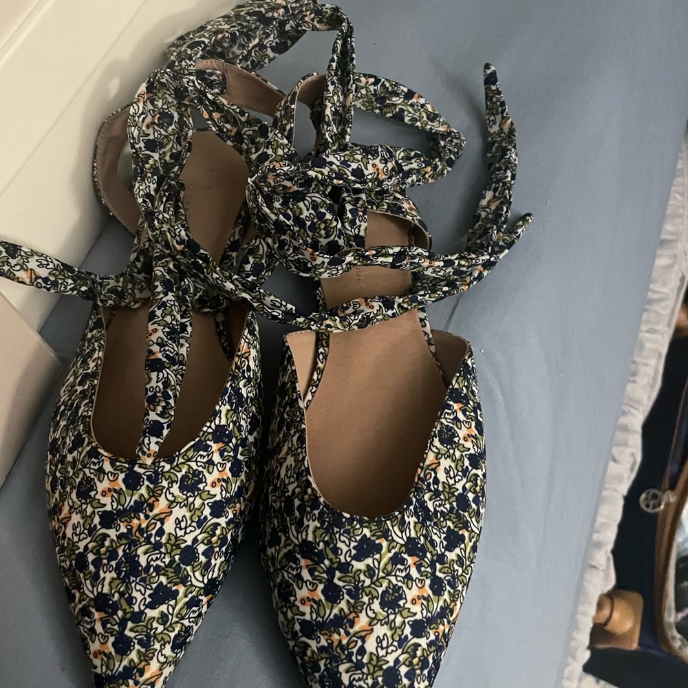 Anthropologie Navy Floral Lace-Up Mules